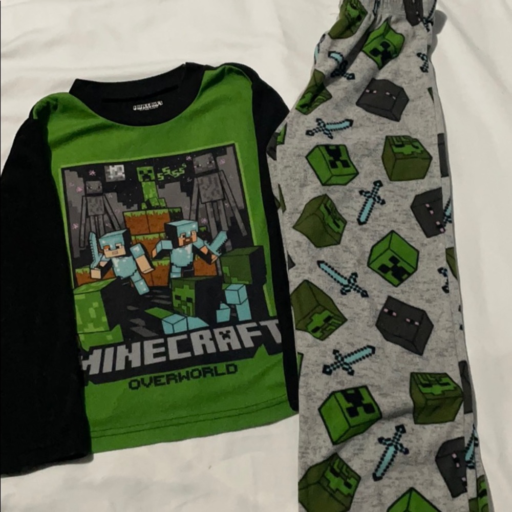 Pajamas - Picture 3 of 5